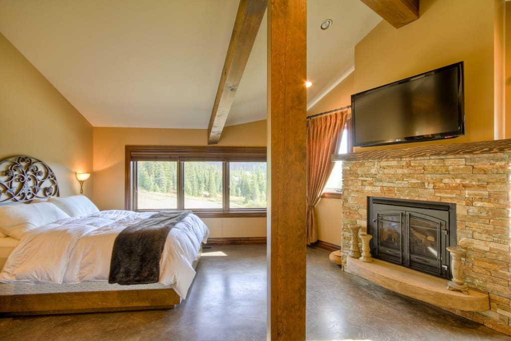 Large Master Bedroom with fireplace