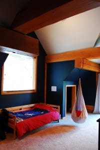 log cabin childrens room