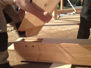 log-home-construction-beam-joints
