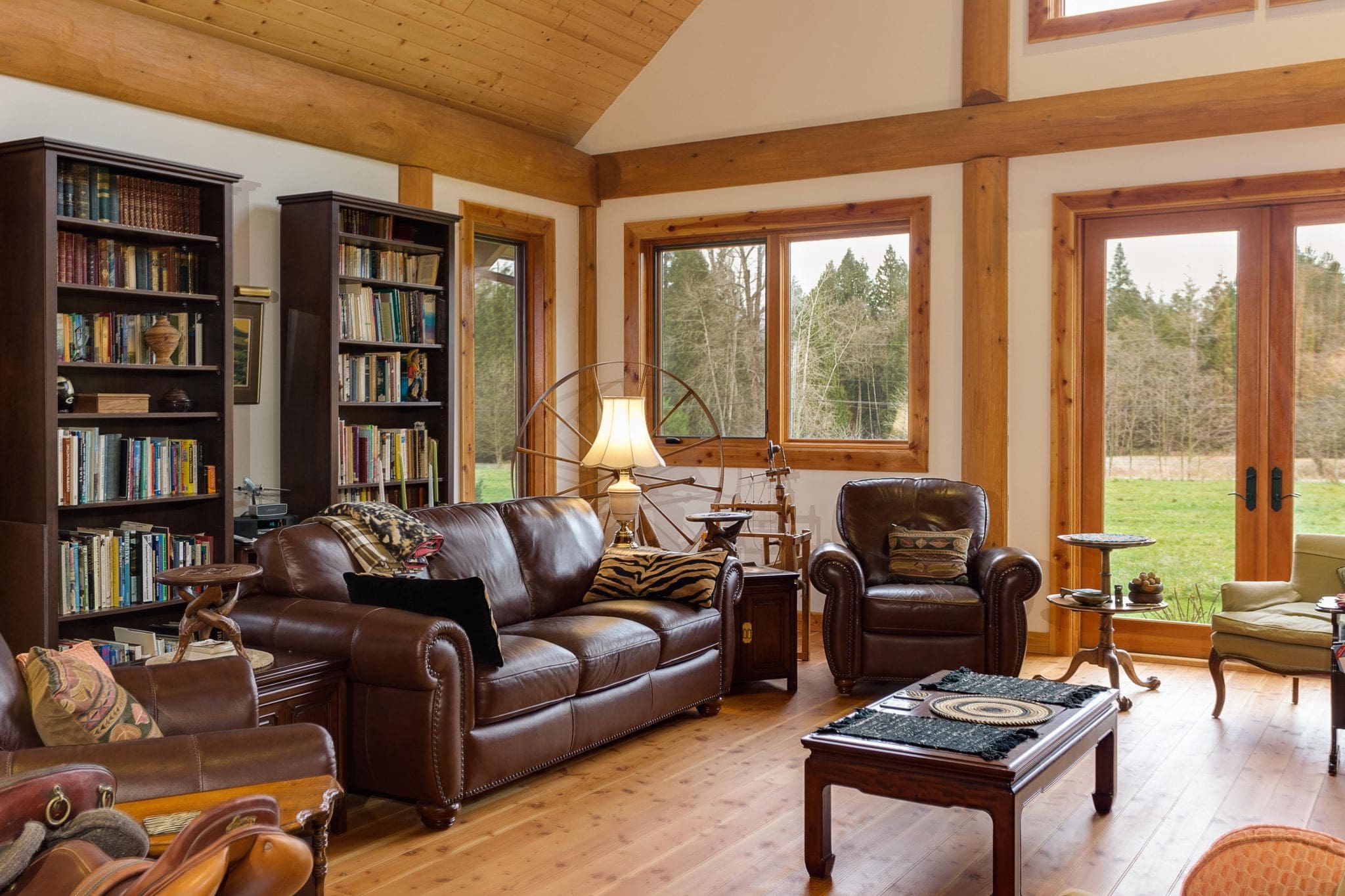 Campbell Valley Post and Beam Log Home 4 - Streamline Design