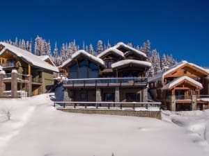 timber-frame-house-in-snow